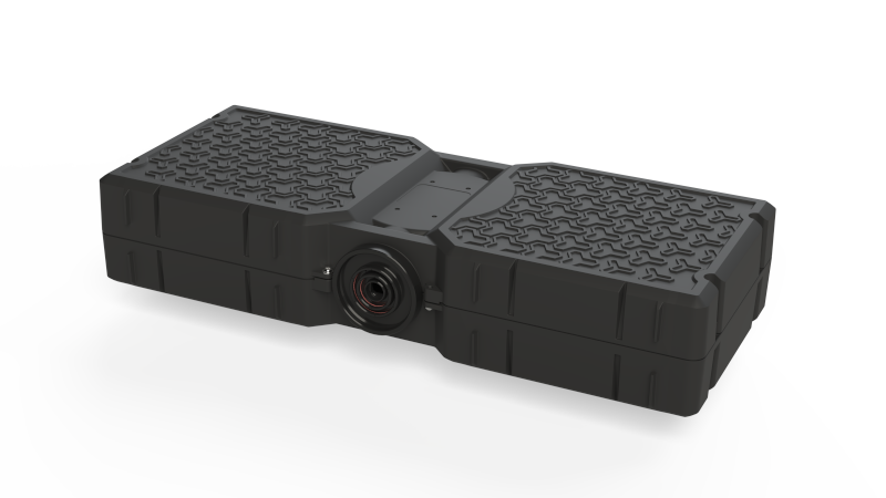Vollständig geschlossenes Batteriegehäuse mit robuster Oberfläche und zentraler Anschlusskomponente.
